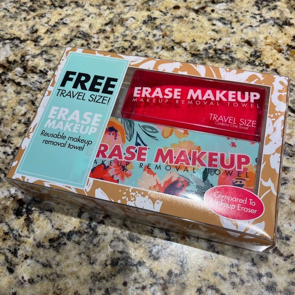 5/$25 New Erase Makeup Towel Gift Set with Full Size + Travel Floral Reusable - Picture 2 of 3